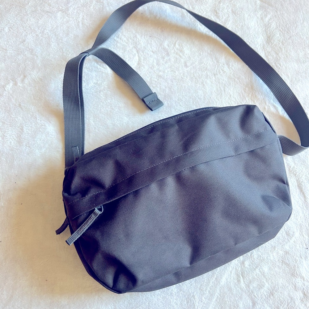 MUJI Fanny Waist Bag - Gray